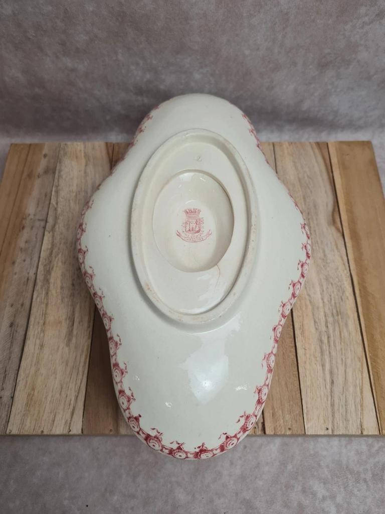 Grande saucière ancienne Terre de fer Gien modèle Chardon rouge