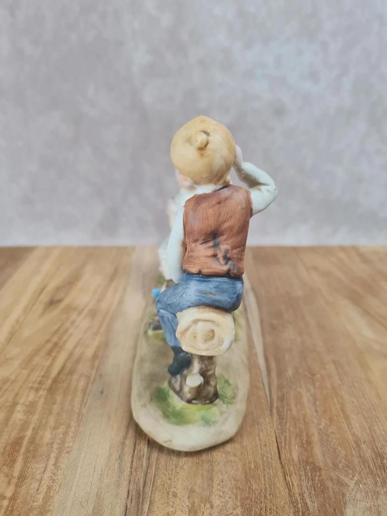 Figurine vintage enfants sur balançoire avec chat 🐱