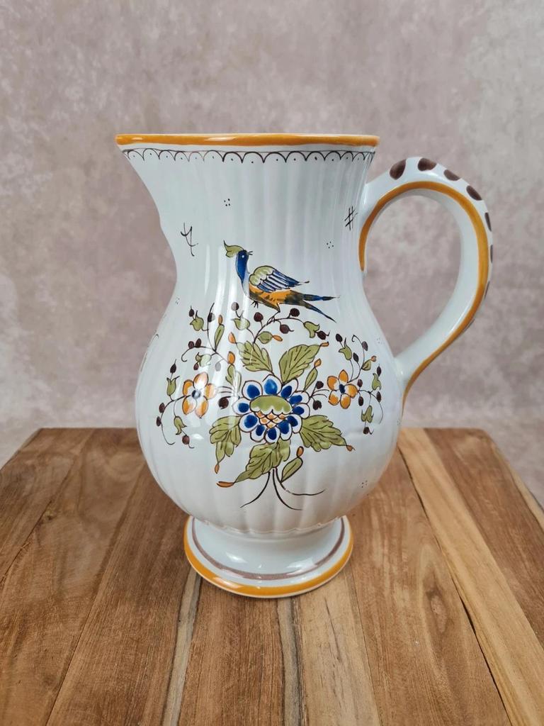 Grand pichet / carafe en faïence – décor Moustiers – fait main Yf