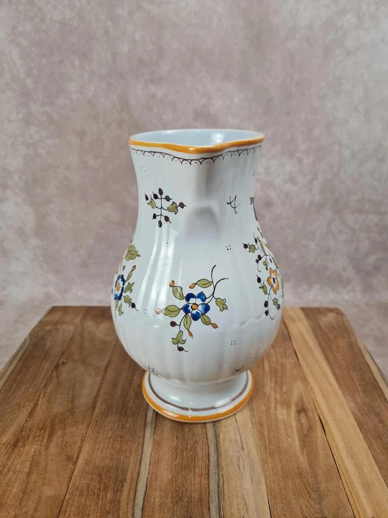 Grand pichet / carafe en faïence – décor Moustiers – fait main Yf