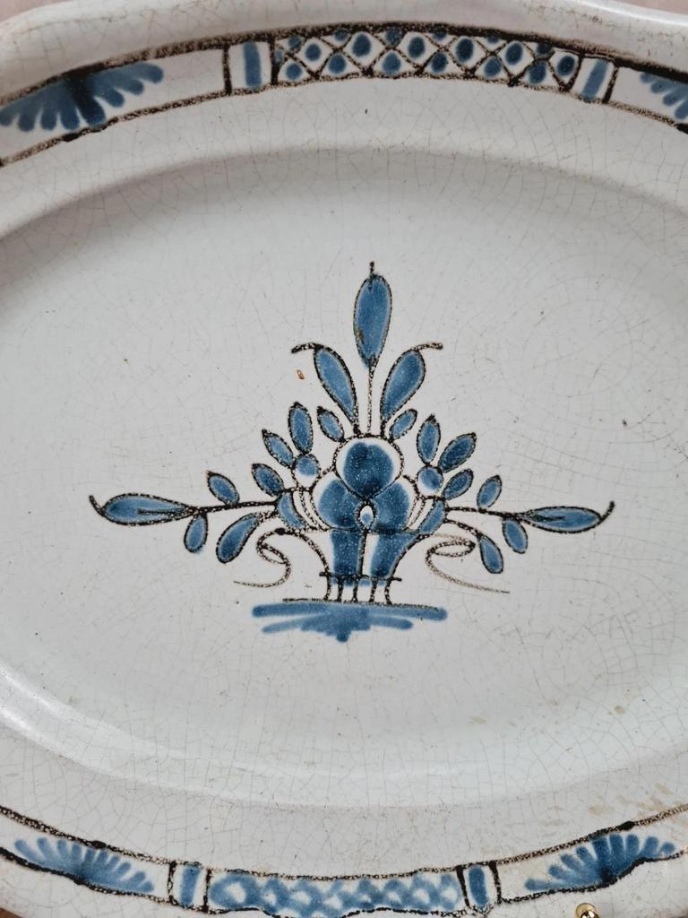 Grand plat ancien en faïence bleue 🌿
