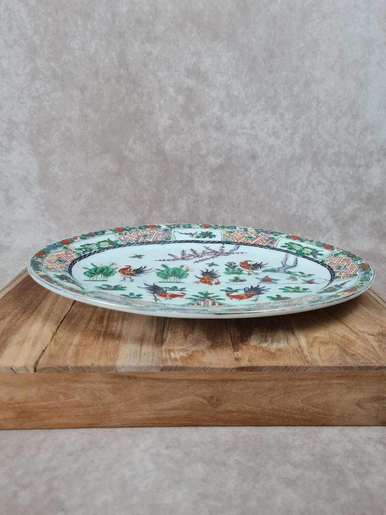 🐓 Grand plat ovale en porcelaine chinoise Famille - rose – décor de coqs et fleurs