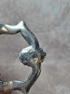 Grand plateau ancien en métal argenté, style rococo à poignées ouvragées