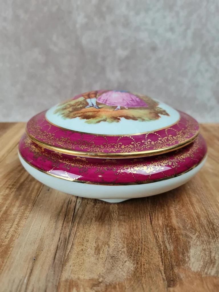 Grande boîte en porcelaine de Limoges décor Fragonard 💖