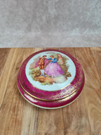 Grande boîte en porcelaine de Limoges décor Fragonard 💖