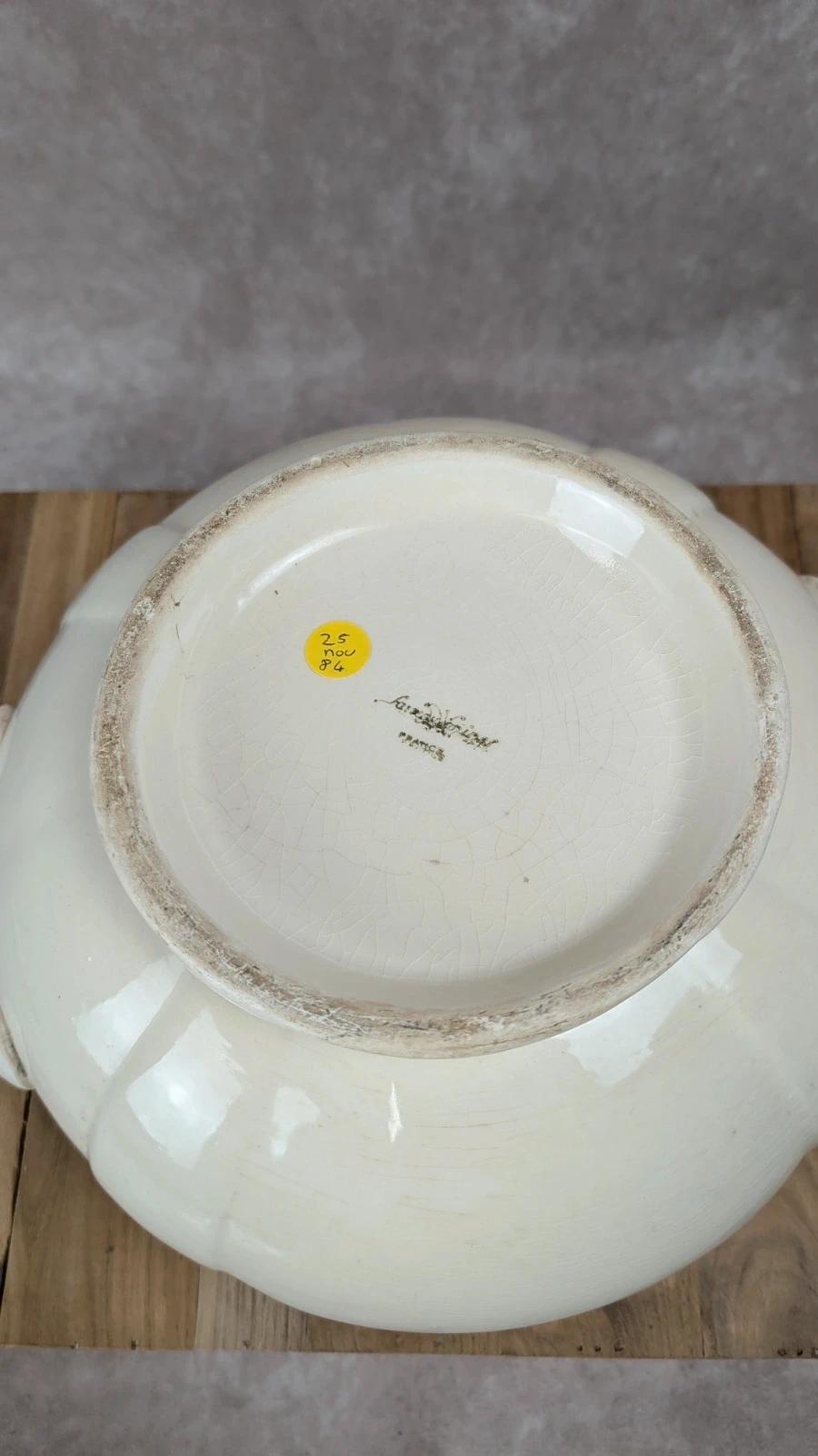 Grande soupière ancienne Sarreguemines –