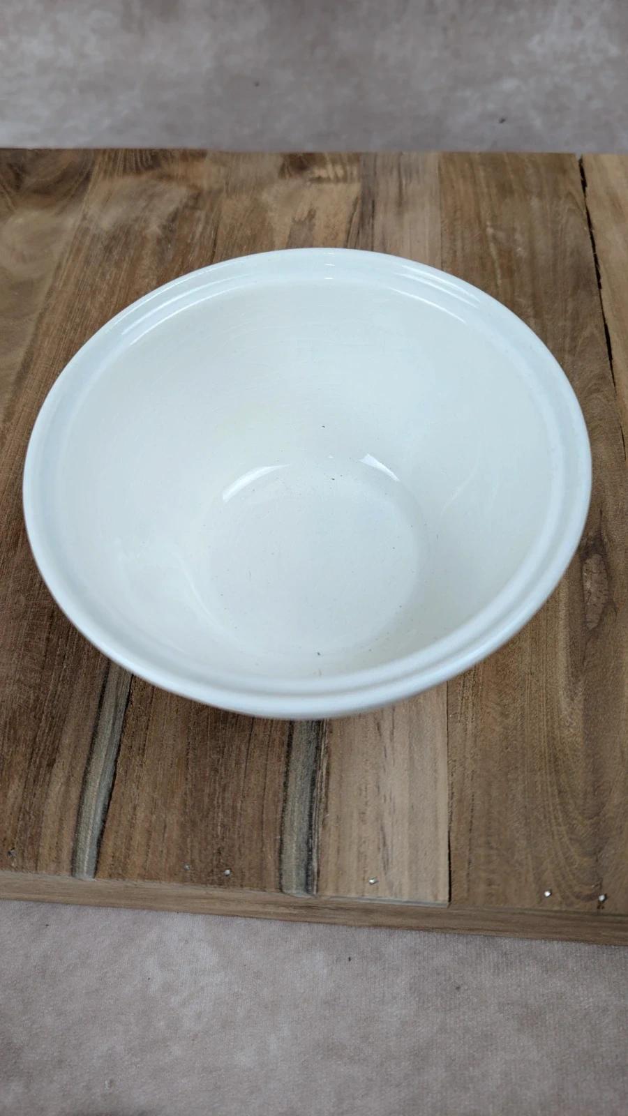 Joli bol ancien avec couvercle – faïence de Gien, modèle Beaugency