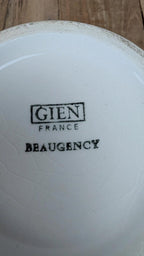 Joli bol ancien avec couvercle – faïence de Gien, modèle Beaugency