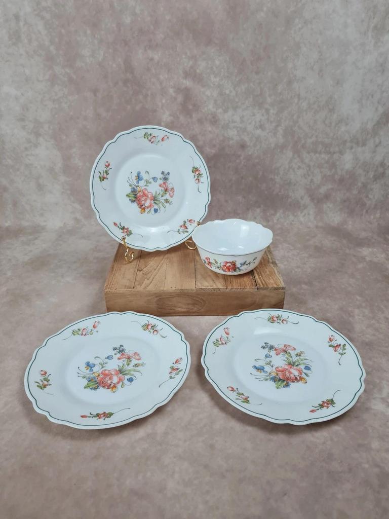🌸 Joli lot Arcopal France – motif floral vintage 🌸
