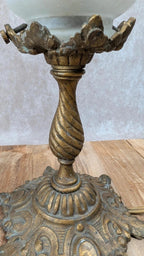 Lampe à poser Art Nouveau « tulipe » en bronze & verre opalin