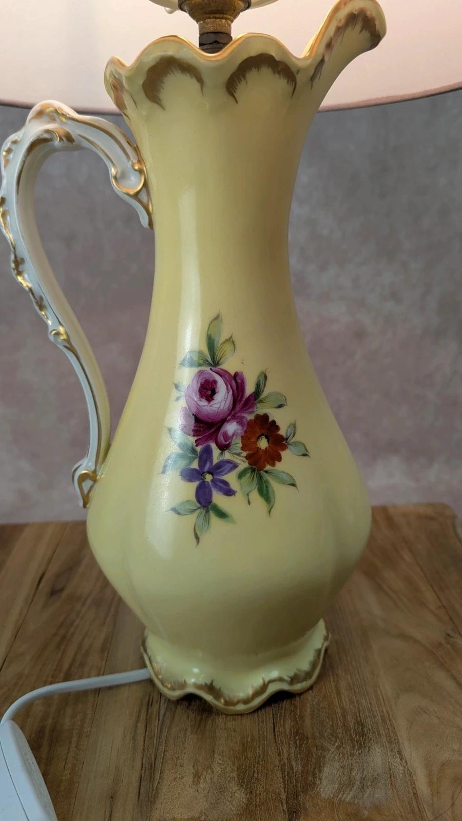 Lampe ancienne en porcelaine de Limoges Lucien Michelaud – décor main signé J. François