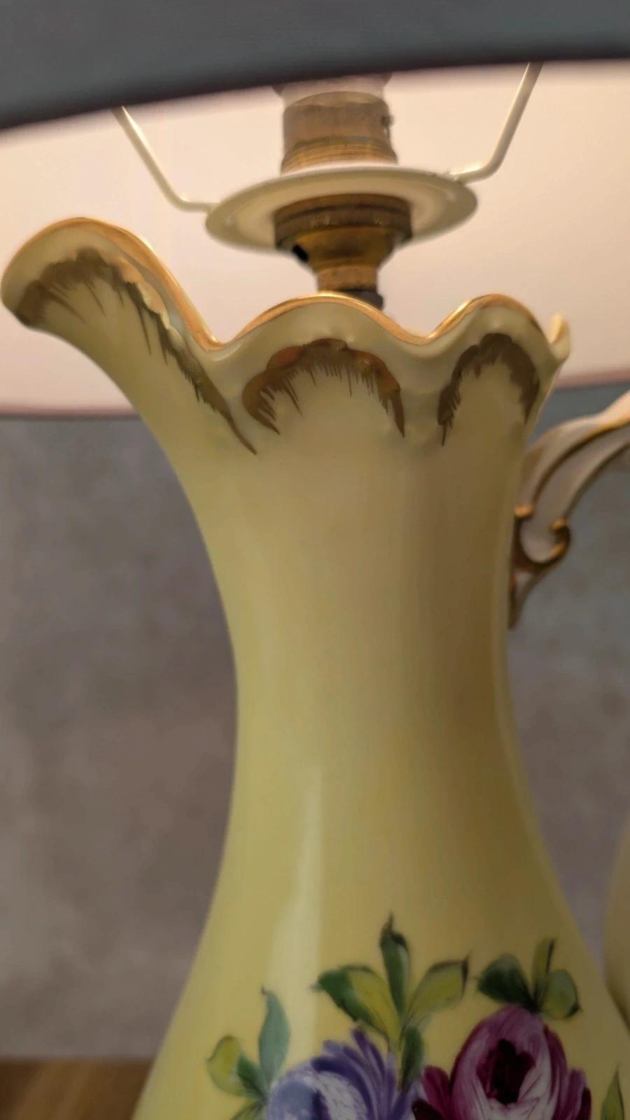 Lampe ancienne en porcelaine de Limoges Lucien Michelaud – décor main signé J. François