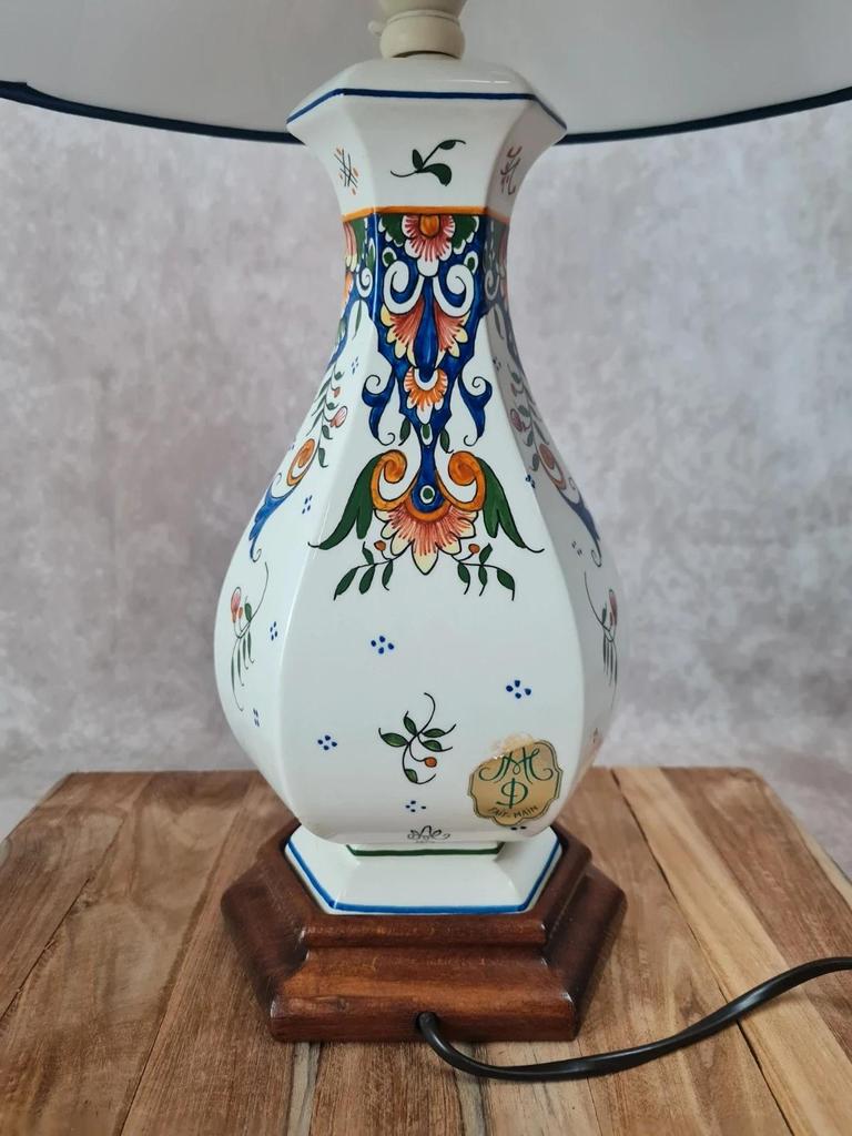 🌿 Lampe en faïence peinte à la main – style Desvres / Rouen – pièce artisanale 🇫🇷