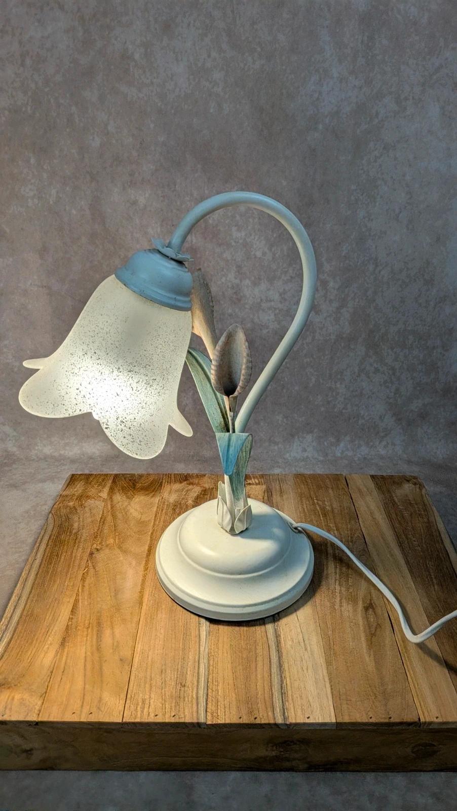 Lampe vintage Massive en métal & verre dépoli – motif fleur