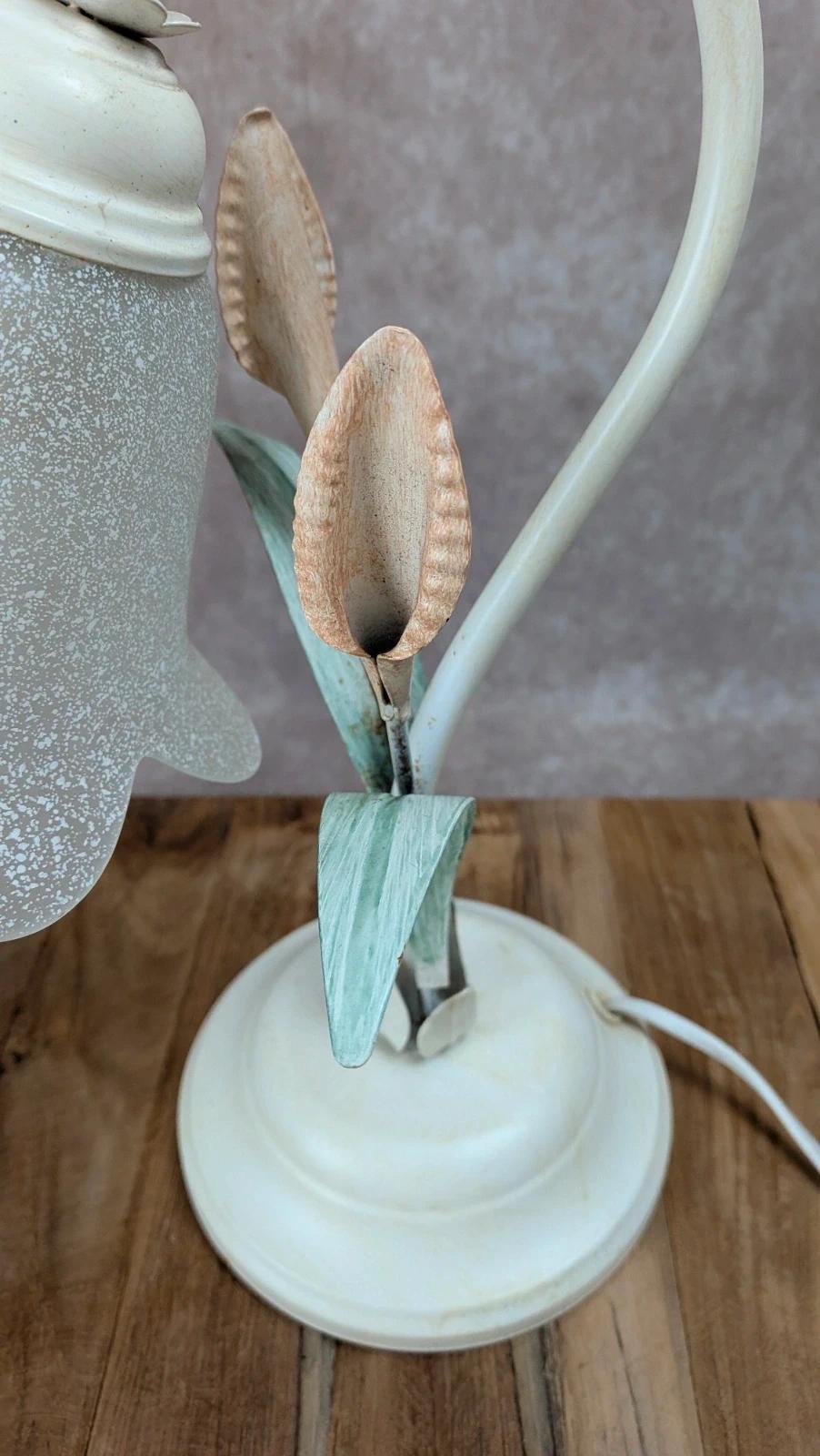 Lampe vintage Massive en métal & verre dépoli – motif fleur