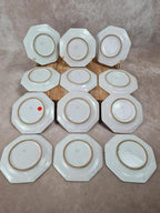 Lot de 12 petites assiettes anciennes Alfred Renoleau, décors différents