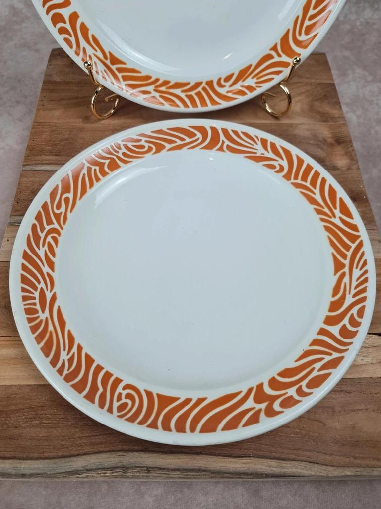 Lot de 2 assiettes plates Sarreguemines décor orange vintage