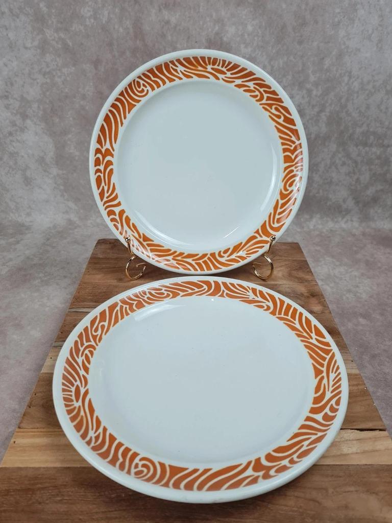 Lot de 2 assiettes plates Sarreguemines décor orange vintage