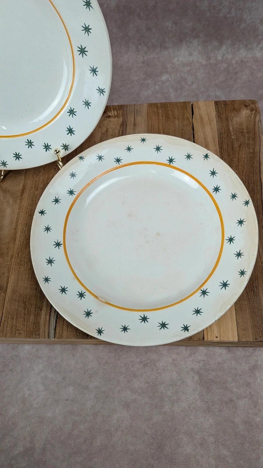 Lot de 2 assiettes vintage Modèle Constellation Création Primefleur Gien