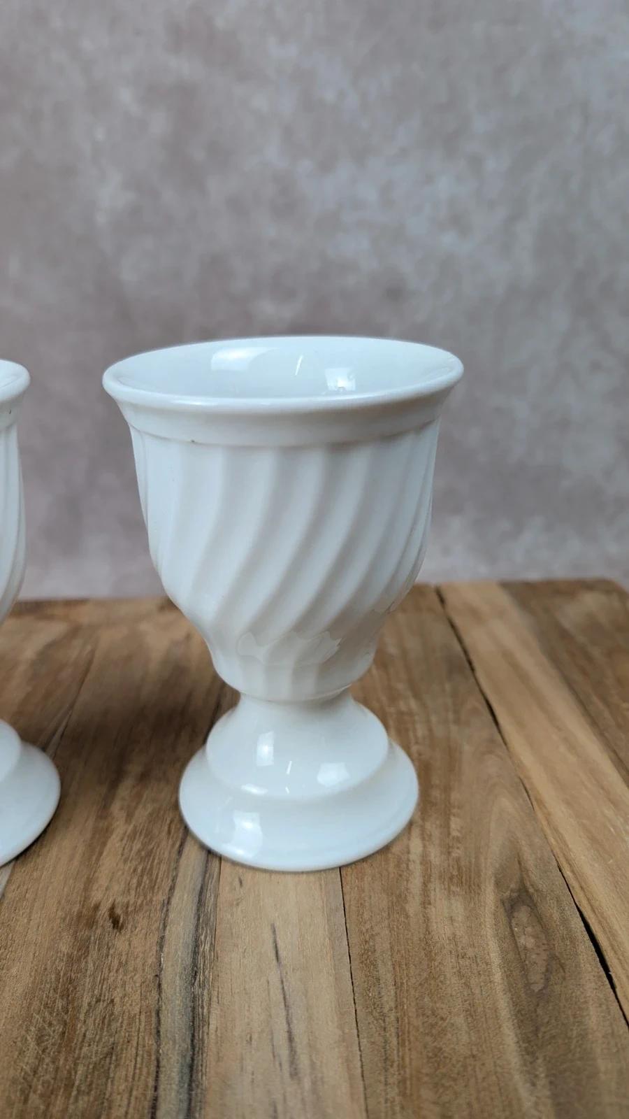 Lot de 2 coupes blanches vintage en céramique
