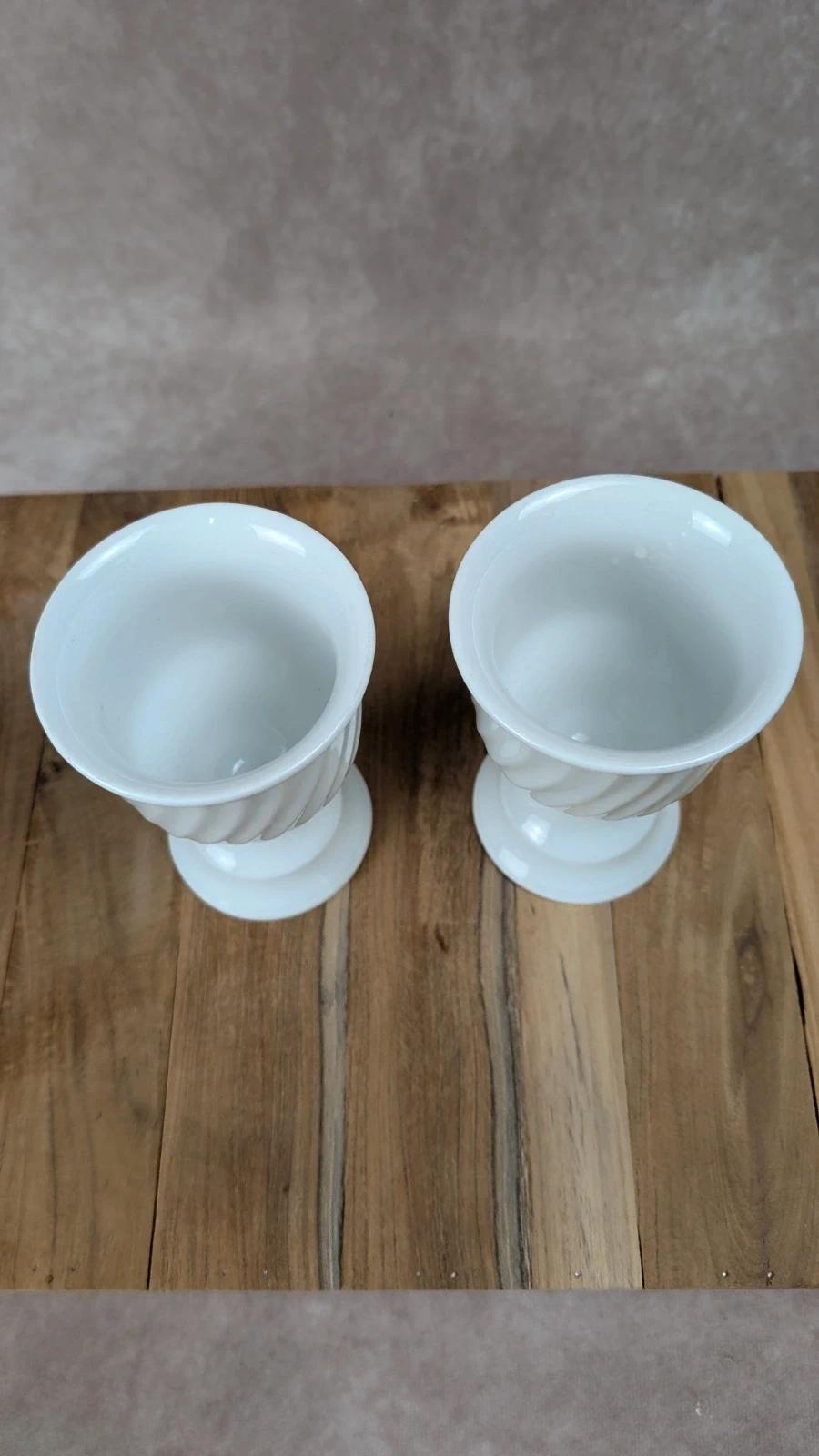 Lot de 2 coupes blanches vintage en céramique