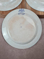 Lot de 3 grandes assiettes anciennes, W. Adams & Sons, décor Etruscan Border, Ère Victorienne