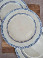 Lot de 3 grandes assiettes anciennes, W. Adams & Sons, décor Etruscan Border, Ère Victorienne