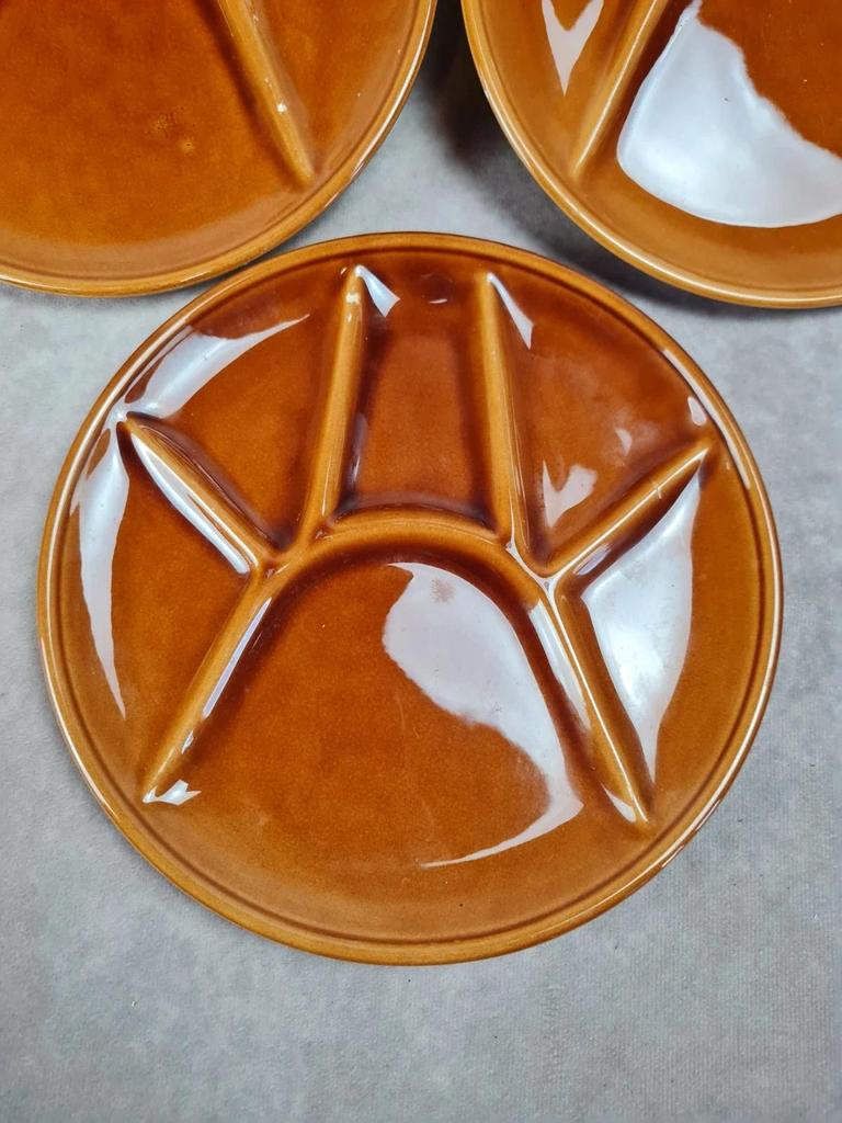 🍂 Lot de 4 assiettes à compartiments vintage – émaillé caramel 🍂