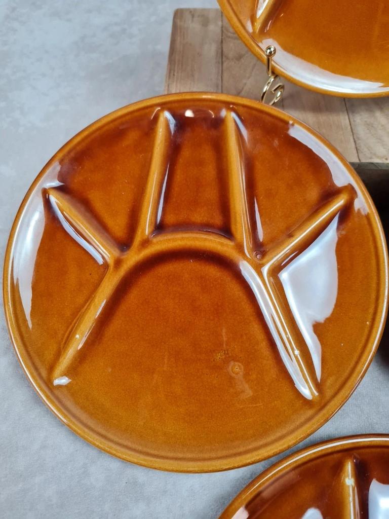 🍂 Lot de 4 assiettes à compartiments vintage – émaillé caramel 🍂