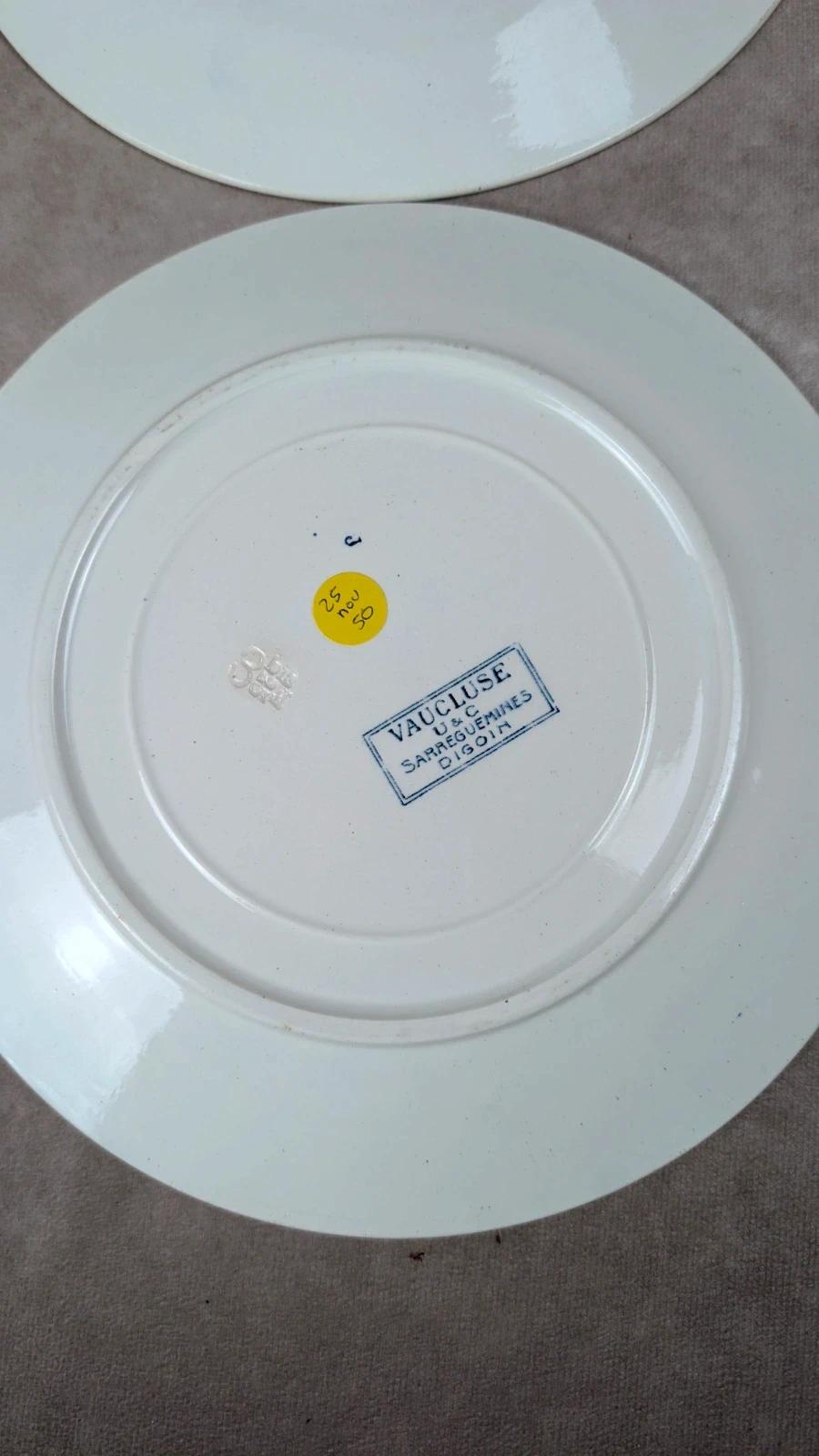 Lot de 4 assiettes anciennes Sarreguemines Digoin – Modèle Vaucluse