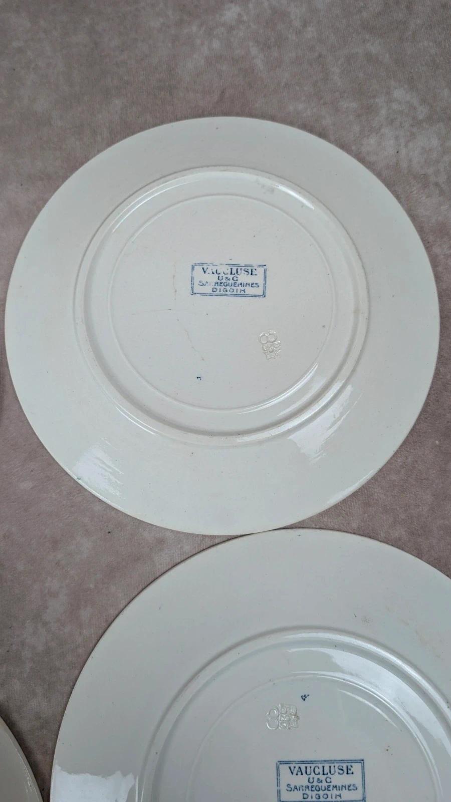 Lot de 4 assiettes anciennes Sarreguemines Digoin – Modèle Vaucluse