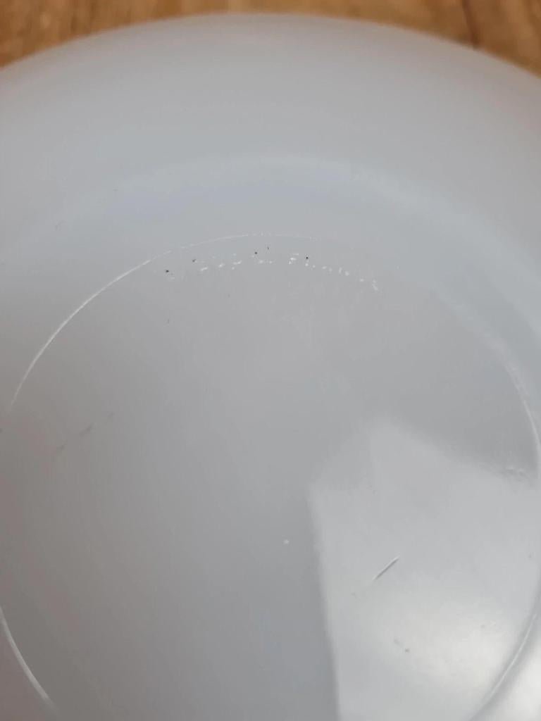 Lot de 4 grandes tasses & soucoupes Arcopal, blanc opale & liseré doré