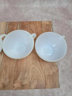Lot de 4 grandes tasses & soucoupes Arcopal, blanc opale & liseré doré