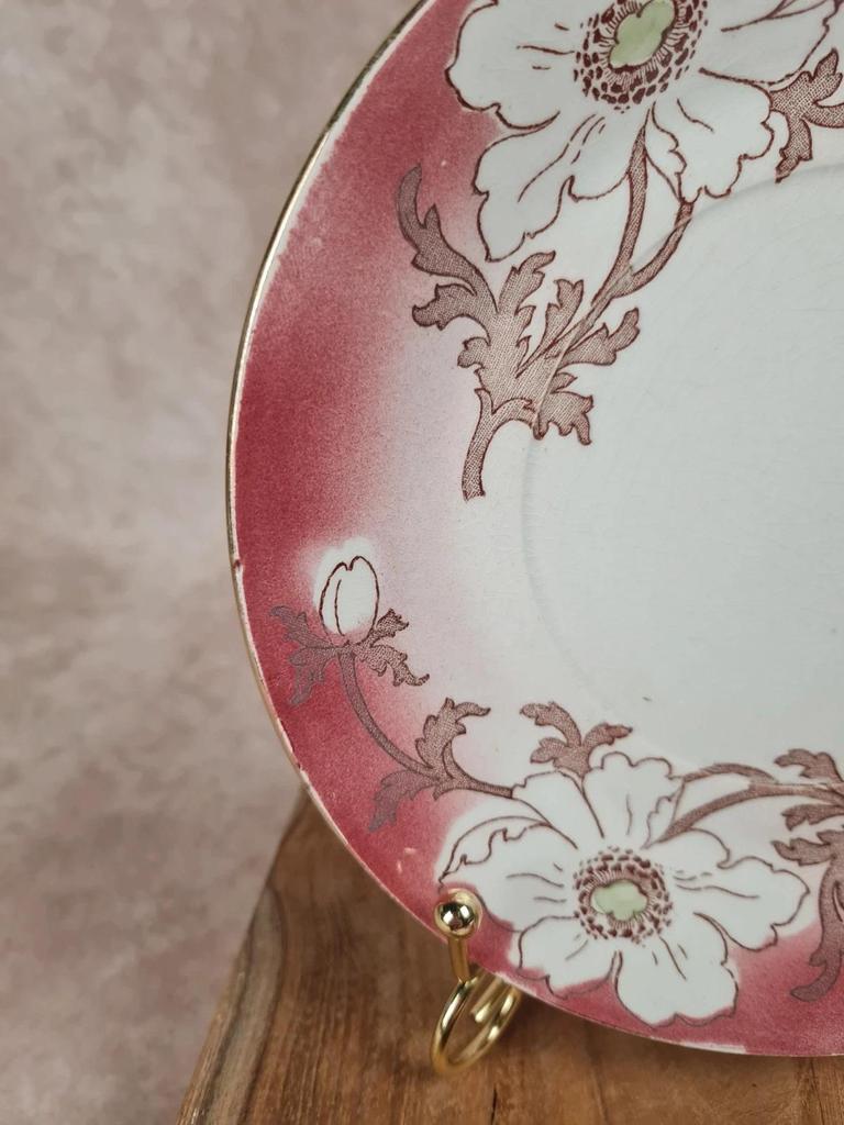 Lot de 4 petites assiettes anciennes Lunéville – décor floral rouge Art nouveau