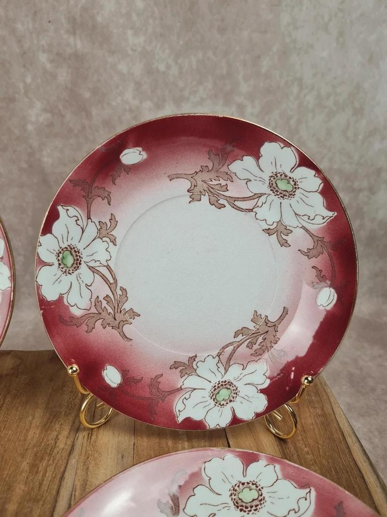 Lot de 4 petites assiettes anciennes Lunéville – décor floral rouge Art nouveau