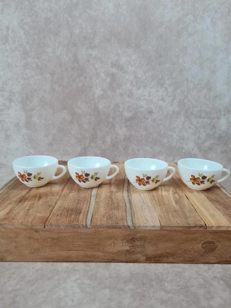 Lot de 4 tasses à expresso vintage Arcopal avec soucoupes 🍂