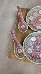 Lot de 4 tasses chinoises + soucoupes & cuillères – Décor asiatique rouge
