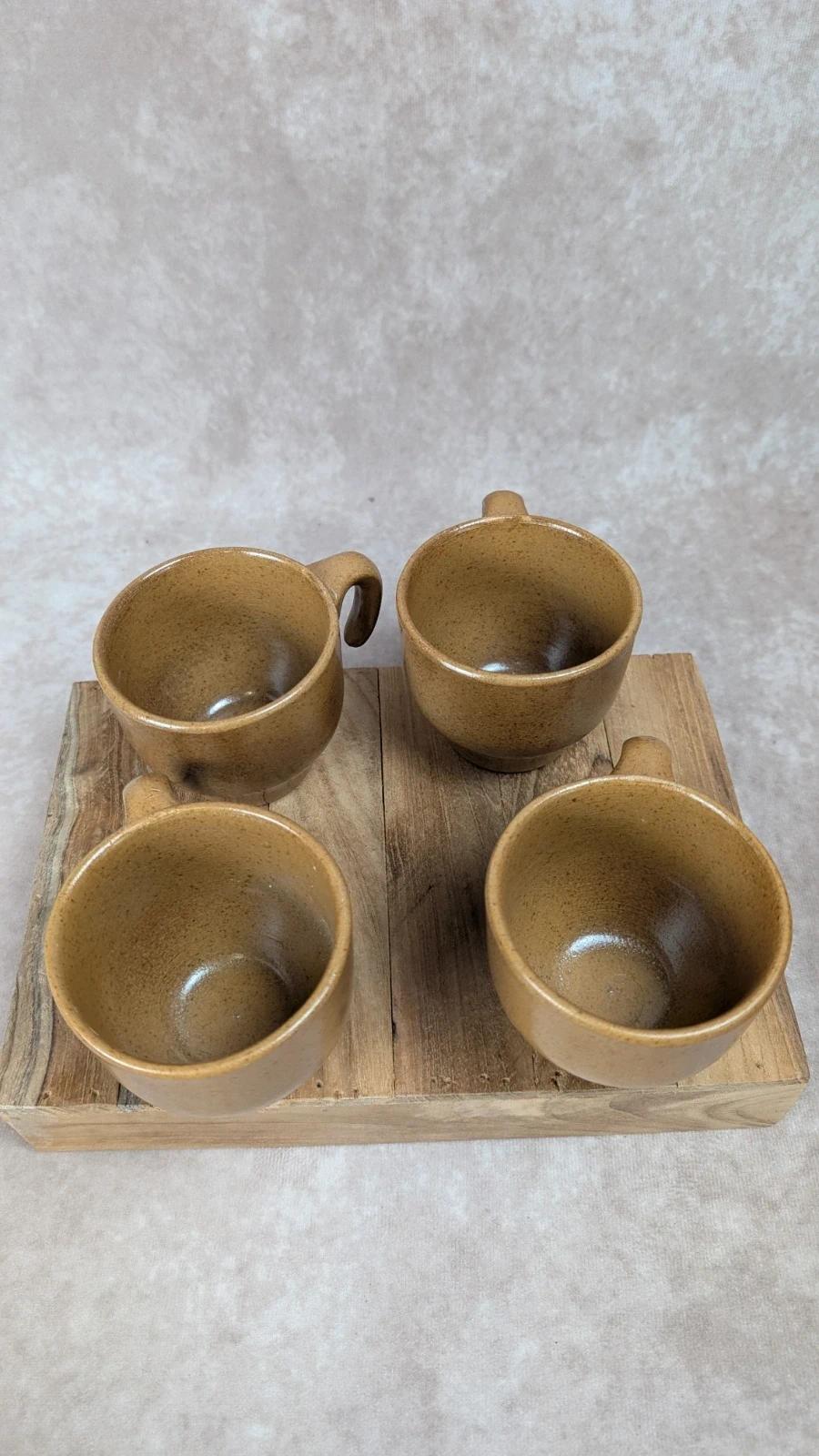 Lot de 4 tasses en grès de l’arnon vintage – artisanat français