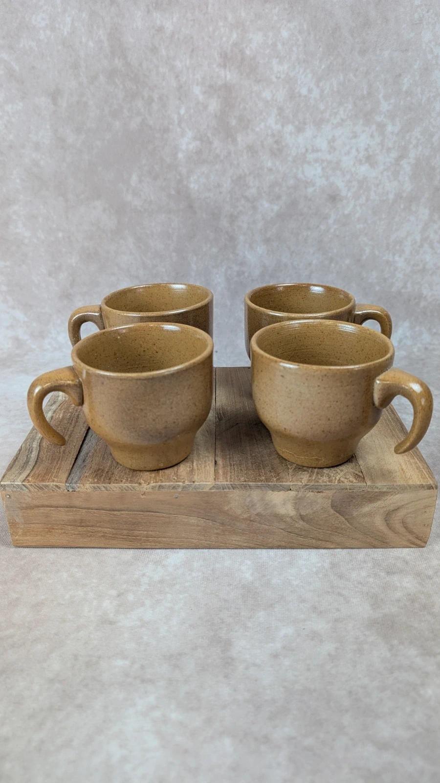 Lot de 4 tasses en grès de l’arnon vintage – artisanat français