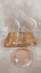 Lot de 5 assiettes en verre rose Véreco – vintage