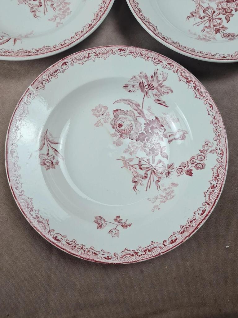Lot de 7 assiettes creuses Sarreguemines “fontanges”
