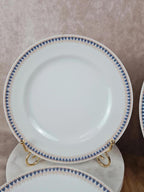 Lot porcelaine française ancienne – 8 assiettes à dessert + 1 plat à gâteau 💙
