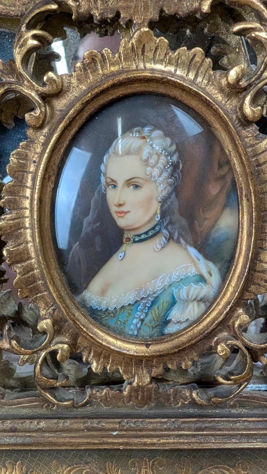 Miniature ancienne signée Portrait Belle Époque – cadre rocaille doré