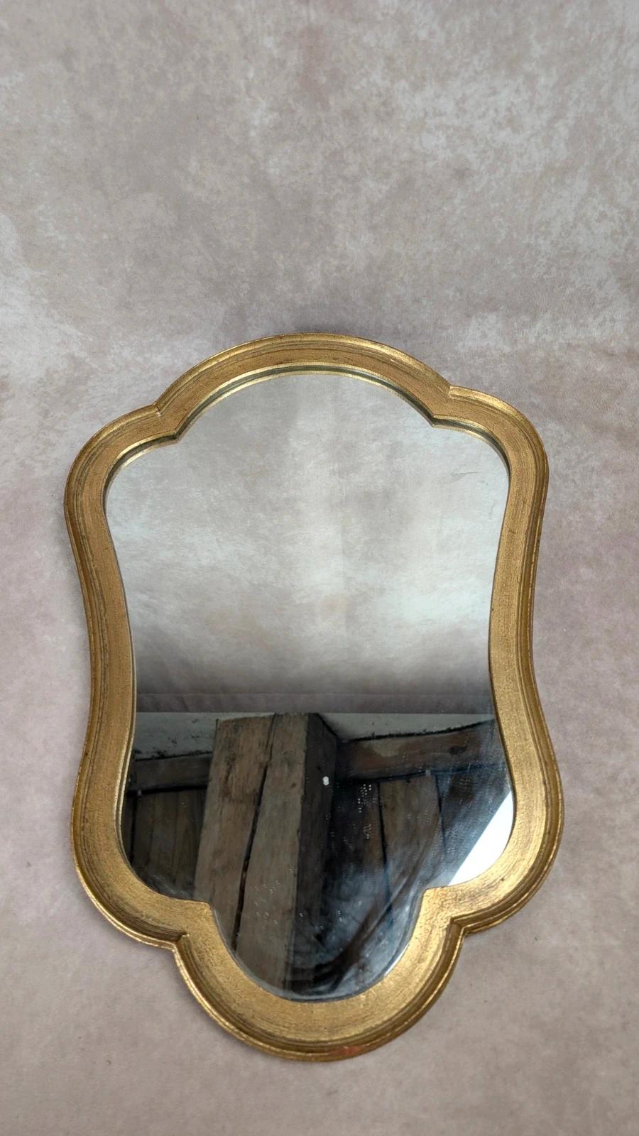 Miroir vintage doré à la feuille – cadre bois doré patiné