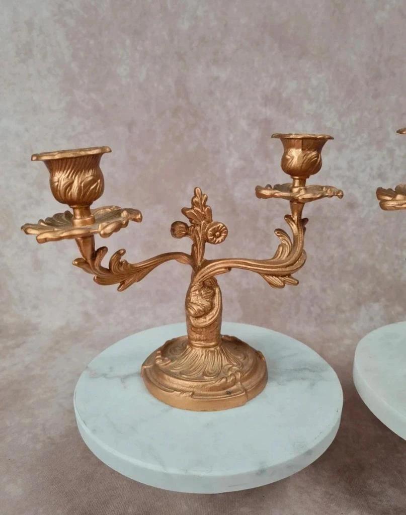 Paire de bougeoirs anciens dorés – style Louis Xv / Rocaille