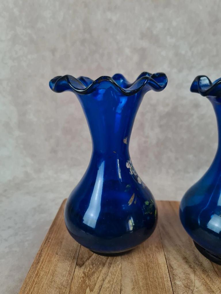 🌸 Paire de vases anciens bleu cobalt décor floral main