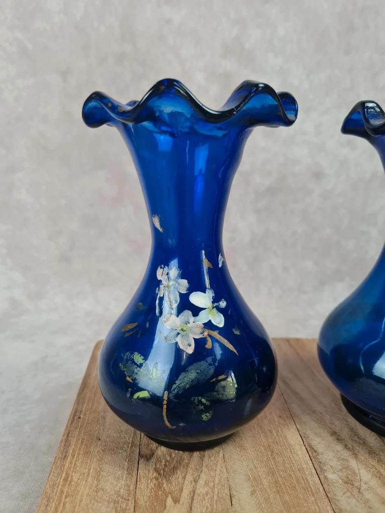 🌸 Paire de vases anciens bleu cobalt décor floral main