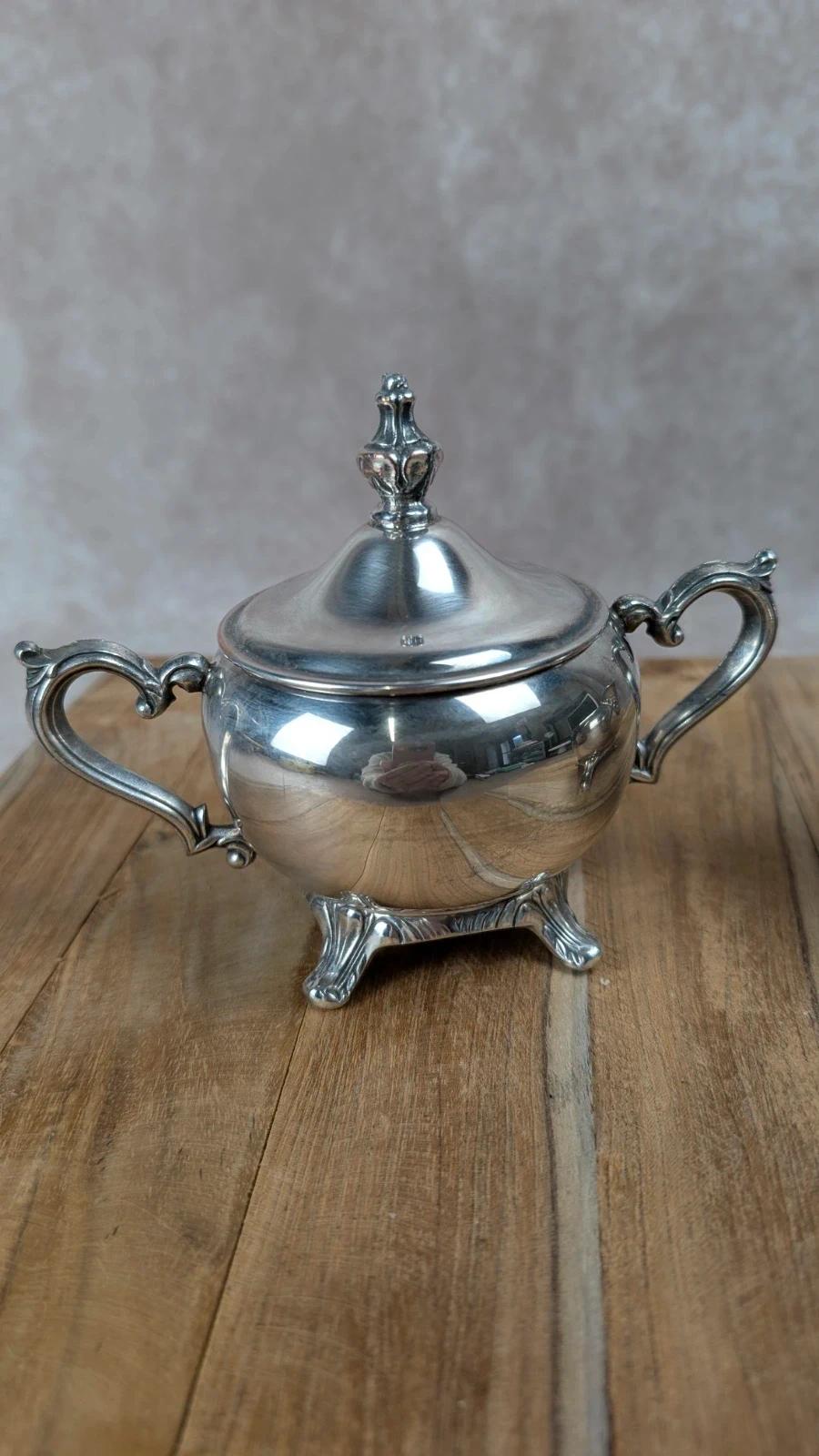 Petit pot à lait & sucrier en métal argenté