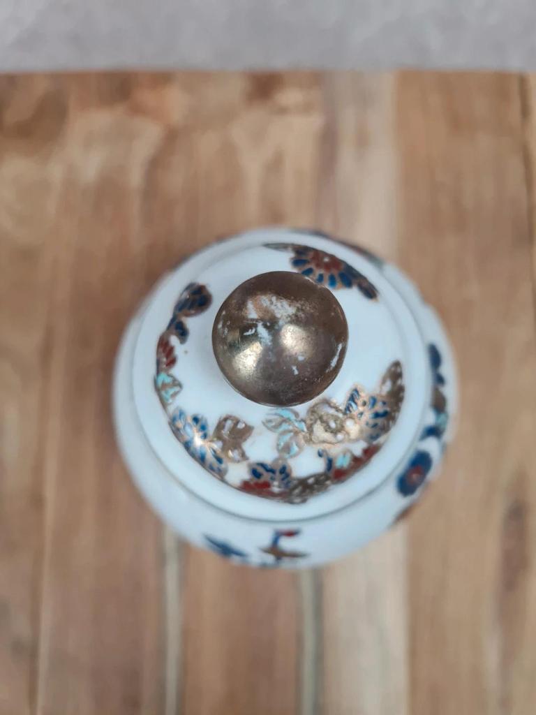 🏺 Petit pot couvert chinois en porcelaine décor Imari