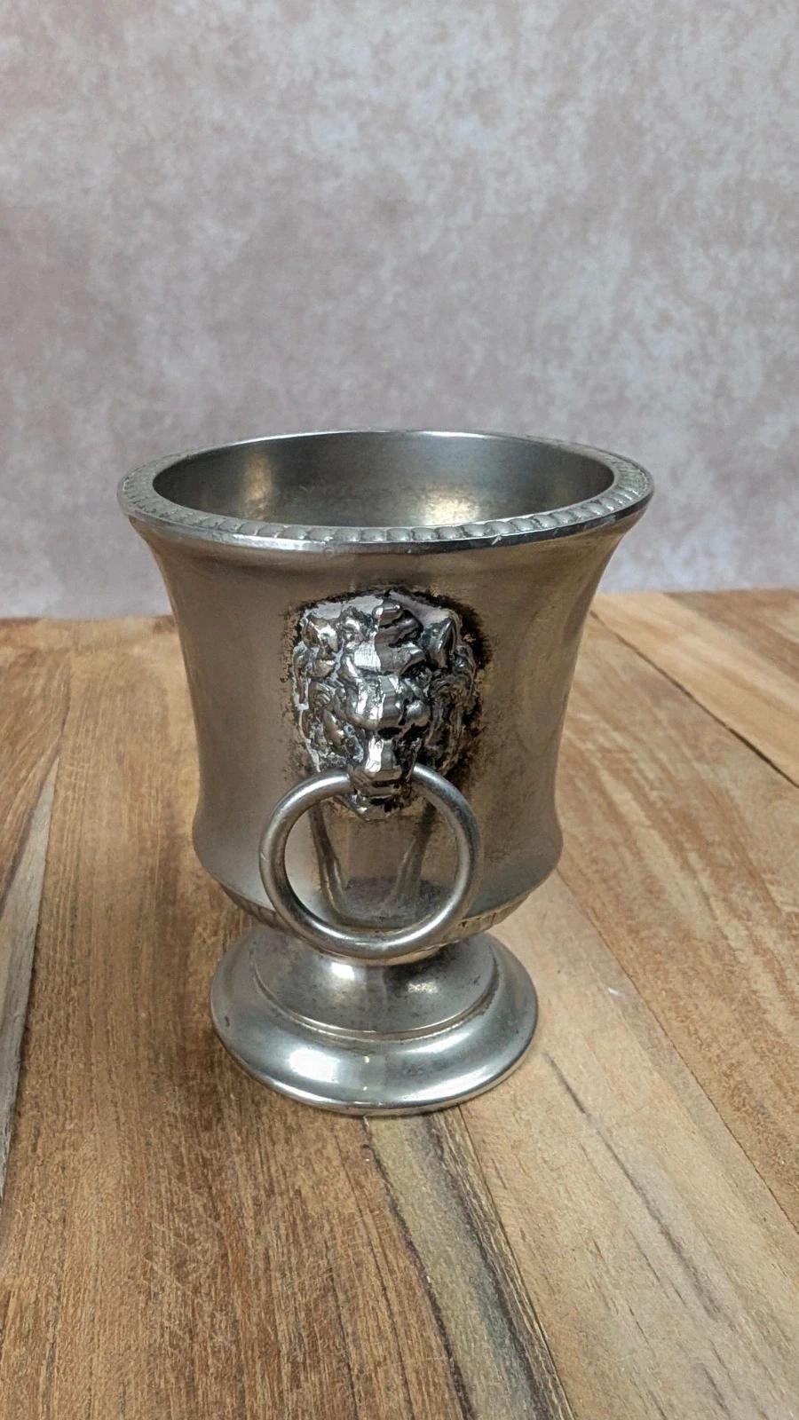 Petit seau miniature en métal argenté